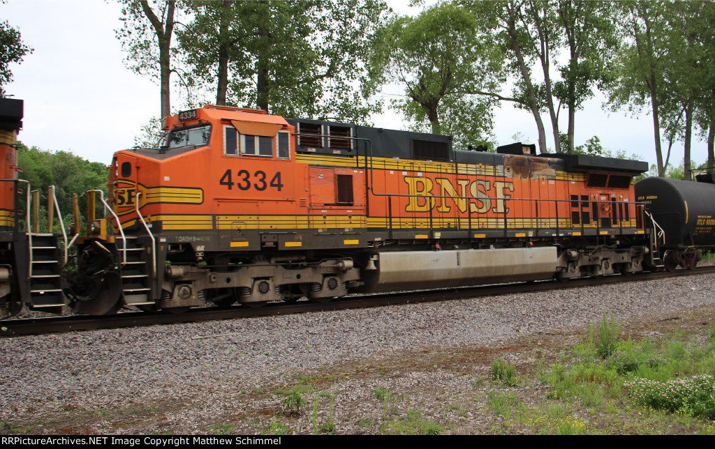 BNSF 4334